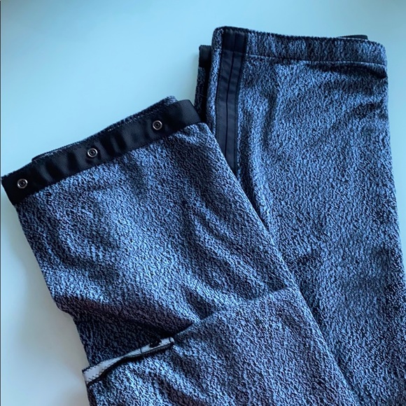 lululemon athletica Accessories - Lululemon Scarf